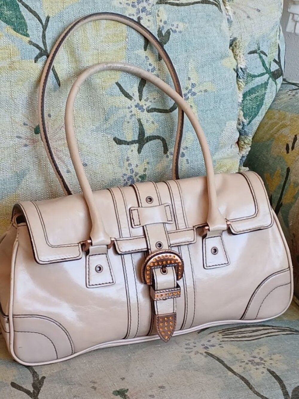 Adrienne Vittani Tan Leather Structured Shoulder Bag Y2K Buckle Handbag